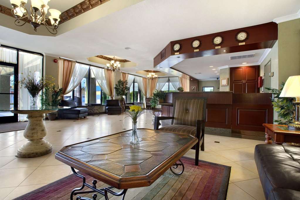 Howard Johnson By Wyndham Reseda Hotel & Suites Los Angeles Interiør billede