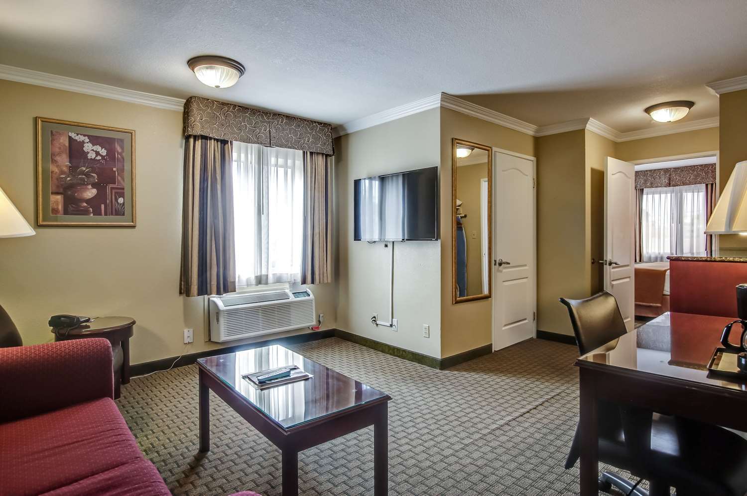 Howard Johnson By Wyndham Reseda Hotel & Suites Los Angeles Eksteriør billede